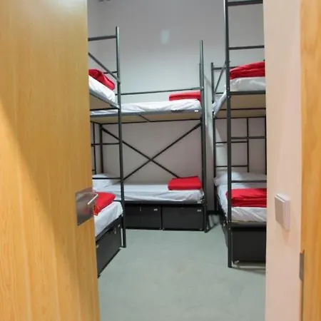 Hostel Traveller Box