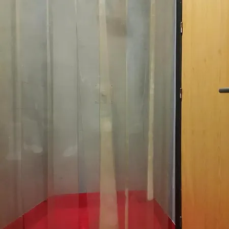 Traveller Box Hostel