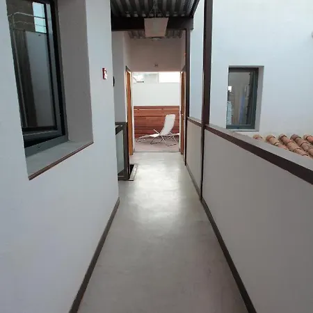 Traveller Box Vandrarhem