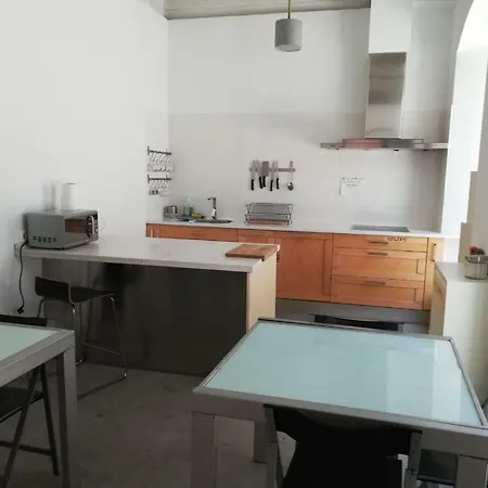 Vandrarhem Traveller Box *